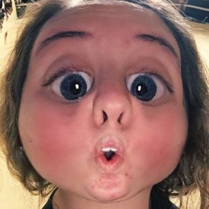 Meet your Posher, Chezney